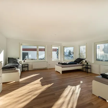 Apartamento Monteur- & Gaestewohnung Mit Kueche, Wlan & Parkplatz - Sch04 *